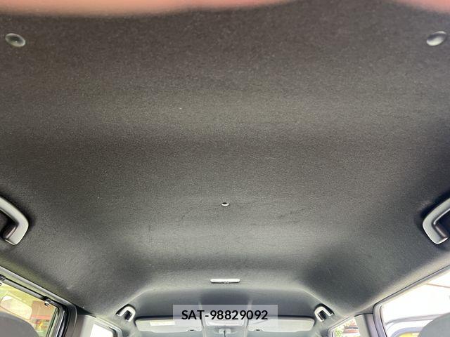 Honda N BOX CUSTOM 2024-03 7456236-18