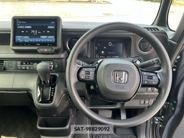 Honda N BOX CUSTOM 2024-03 7456236-1