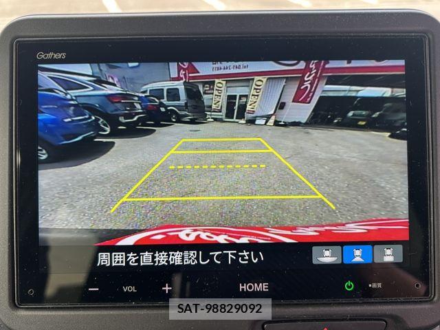 Honda N BOX CUSTOM 2024-03 7456236-21