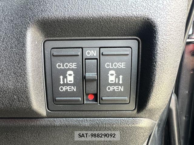 Honda N BOX CUSTOM 2024-03 7456236-25