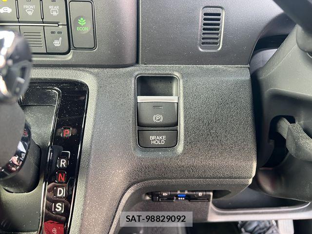 Honda N BOX CUSTOM 2024-03 7456236-26