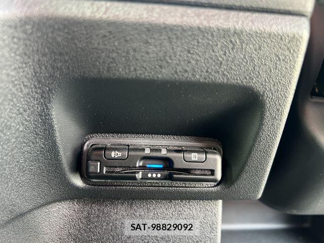 Honda N BOX CUSTOM 2024-03 7456236-27