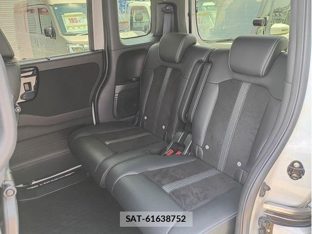 Honda N BOX CUSTOM 2021-08 7456254-12