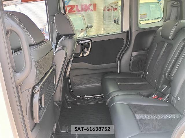 Honda N BOX CUSTOM 2021-08 7456254-14