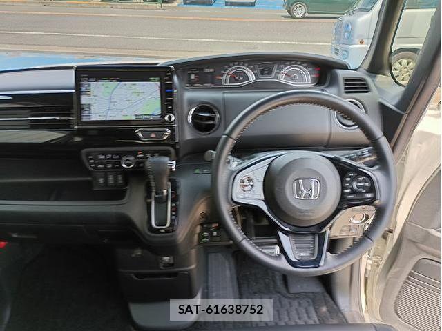 Honda N BOX CUSTOM 2021-08 7456254-26