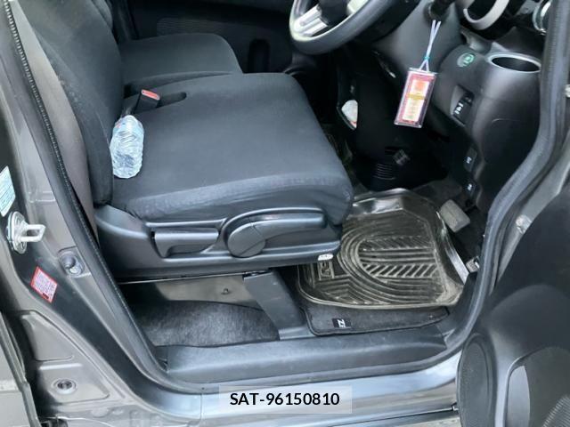 Honda N BOX CUSTOM 2015-06 7456276-11