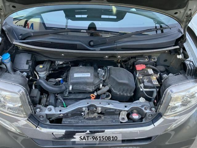 Honda N BOX CUSTOM 2015-06 7456276-18