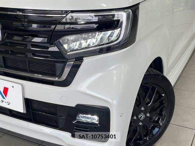 Honda N BOX CUSTOM 2022-01 7456228-11