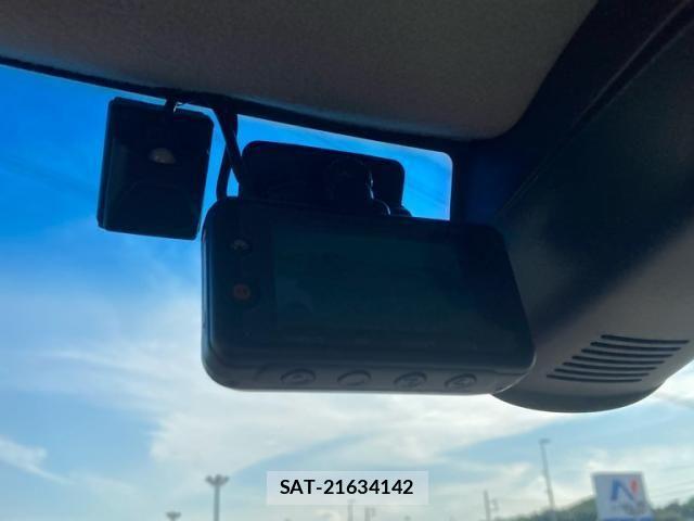 Honda N BOX CUSTOM 2014-02 7509423-22