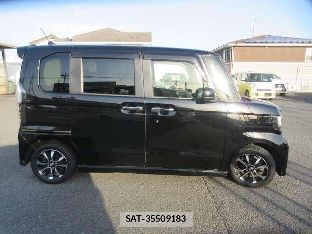 Honda N BOX CUSTOM 2017-12 7501832-18