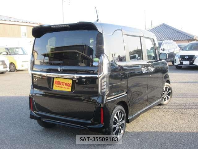 Honda N BOX CUSTOM 2017-12 7501832-2
