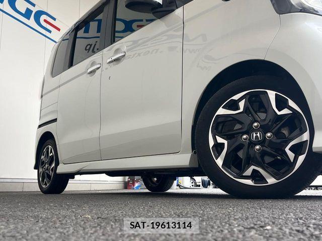 Honda N BOX CUSTOM 2018-05 7501826-13