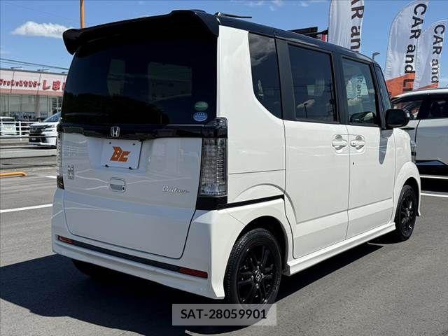 Honda N BOX CUSTOM 2017-06 7509407-12