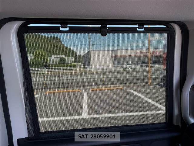 Honda N BOX CUSTOM 2017-06 7509407-24