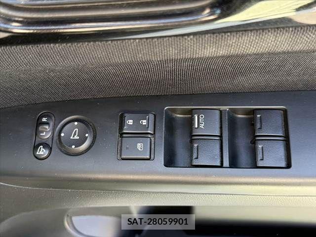 Honda N BOX CUSTOM 2017-06 7509407-25
