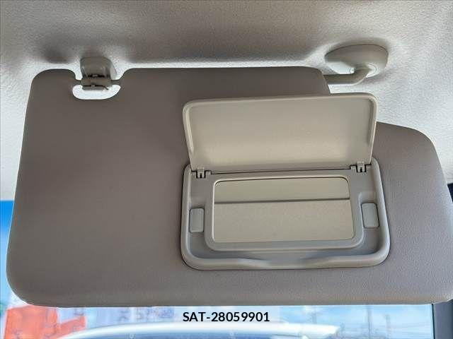 Honda N BOX CUSTOM 2017-06 7509407-28