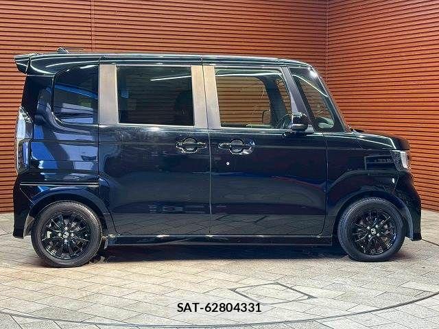 Honda N BOX CUSTOM 2022-06 7501825-17