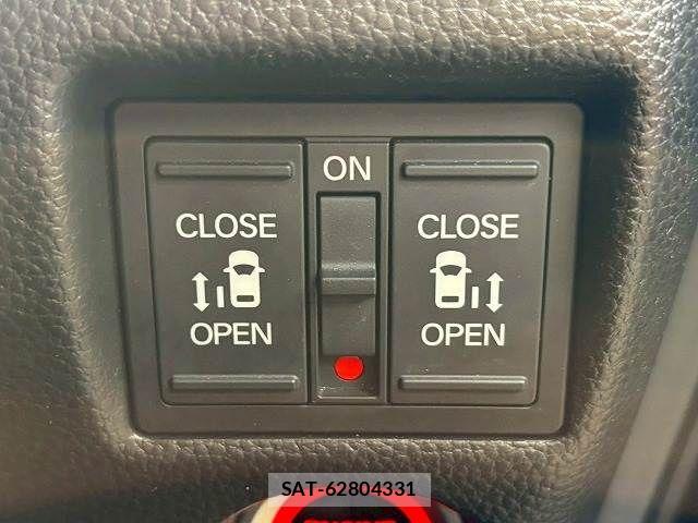 Honda N BOX CUSTOM 2022-06 7501825-4
