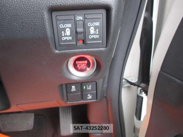 Honda N BOX CUSTOM 2018-12 7501865-12