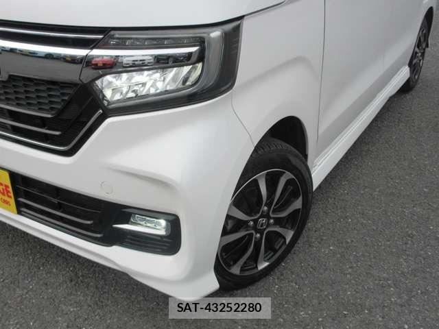 Honda N BOX CUSTOM 2018-12 7501865-14