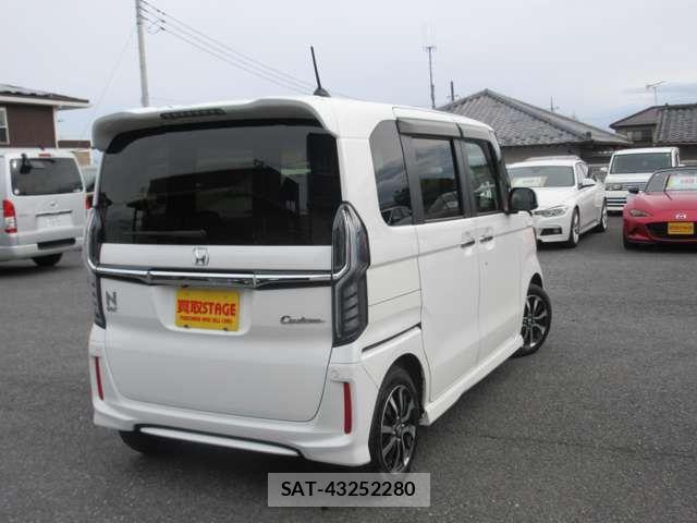 Honda N BOX CUSTOM 2018-12 7501865-2