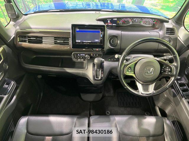 Honda N BOX CUSTOM 2017-10 7501842-1