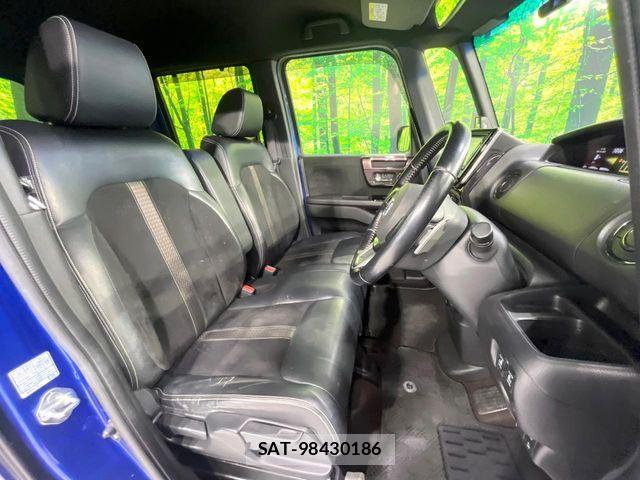 Honda N BOX CUSTOM 2017-10 7501842-7
