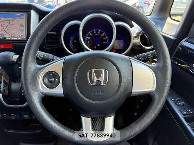 Honda N BOX CUSTOM 2017-04 7501862-15