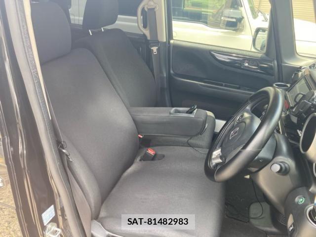 Honda N BOX CUSTOM 2016-01 7501873-9