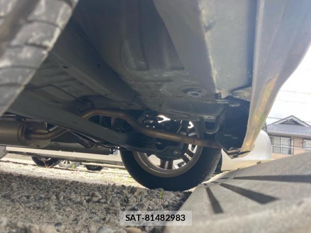 Honda N BOX CUSTOM 2016-01 7501873-8