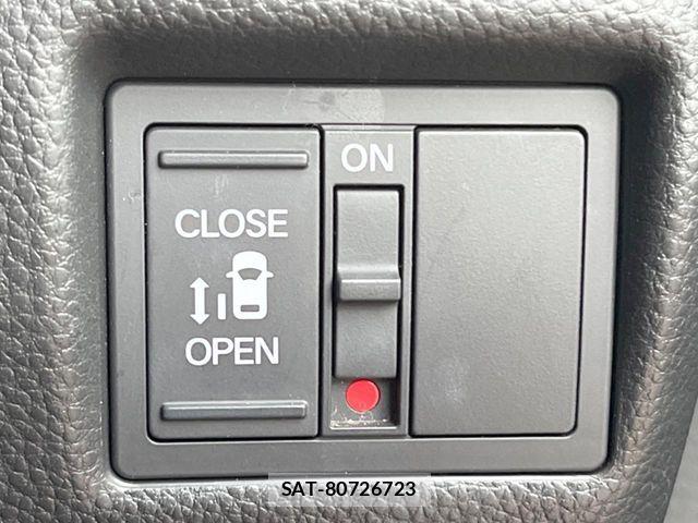 Honda N BOX CUSTOM 2018-12 7501864-2
