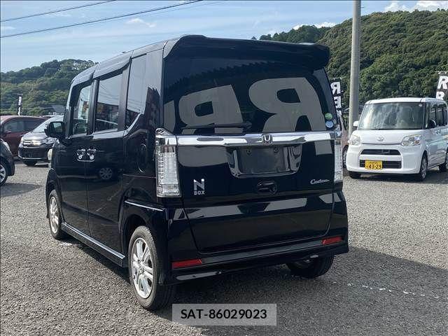 Honda N BOX CUSTOM 2013-02 7501874-3