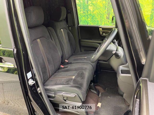 Honda N BOX CUSTOM 2019-04 7501833-7