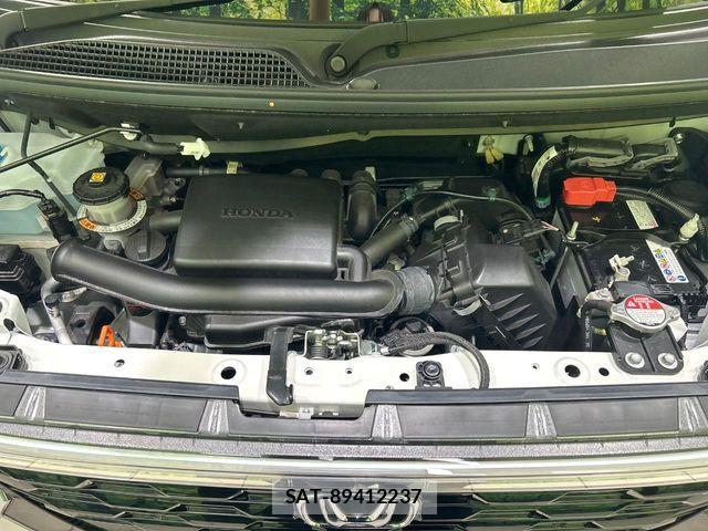 Honda N BOX CUSTOM 2024-09 7501819-17