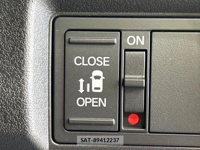 Honda N BOX CUSTOM 2024-09 7501819-4