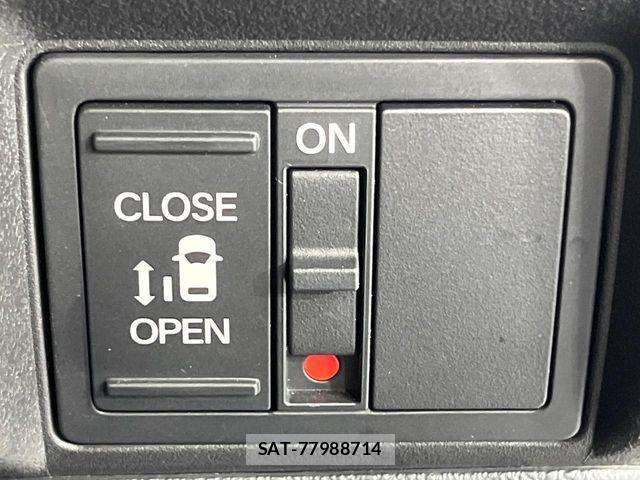 Honda N BOX CUSTOM 2024-10 7501823-3