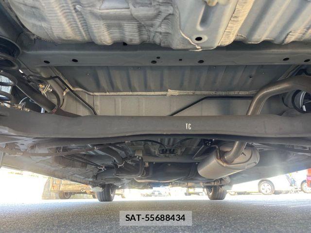 Honda N BOX CUSTOM 2019-08 7501831-19