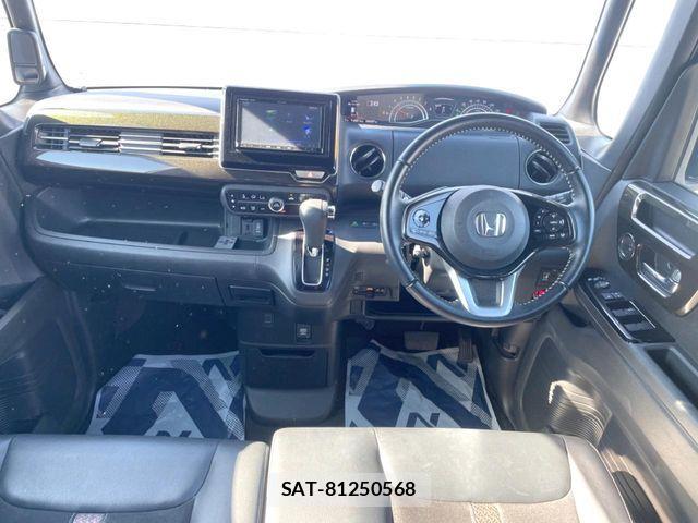 Honda N BOX CUSTOM 2017-12 7509403-1