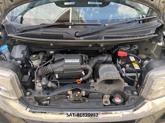 Honda N BOX CUSTOM 2017-06 7501848-18