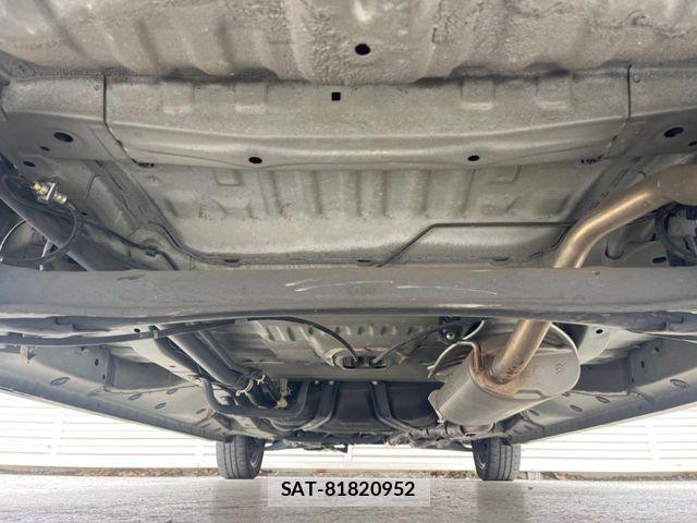 Honda N BOX CUSTOM 2017-06 7501848-19