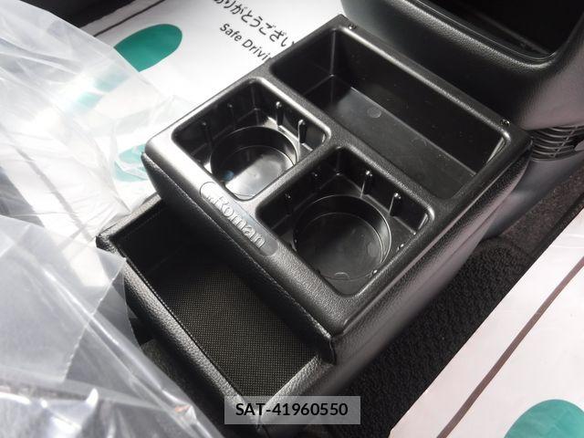 Honda N BOX CUSTOM 2017-07 7509405-19