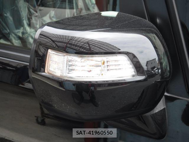 Honda N BOX CUSTOM 2017-07 7509405-26