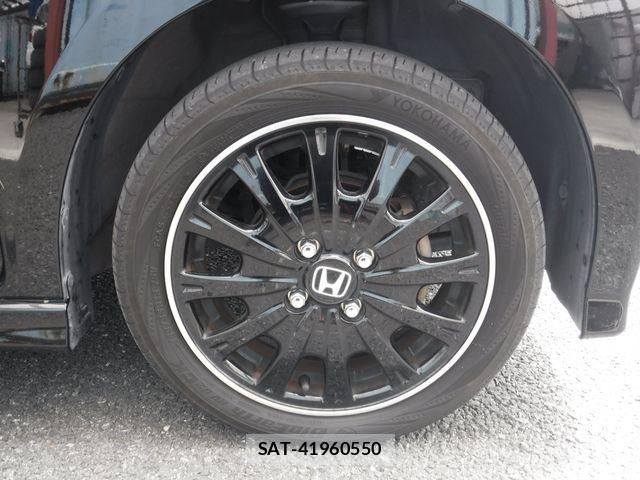 Honda N BOX CUSTOM 2017-07 7509405-27