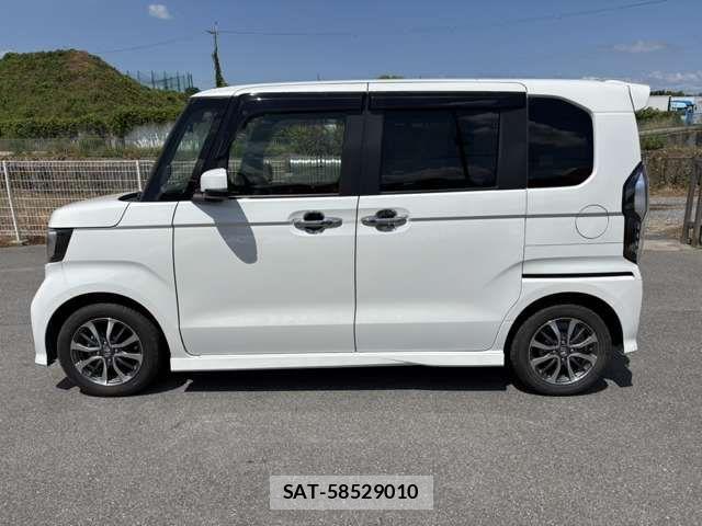 Honda N BOX CUSTOM 2021-01 7509402-4