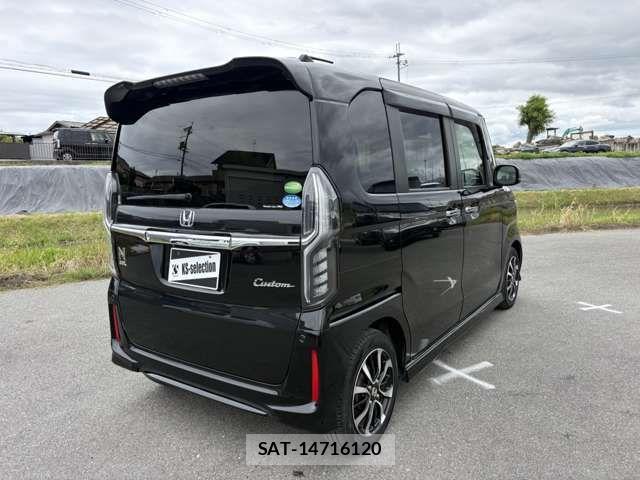 Honda N BOX CUSTOM 2017-09 7509422-5