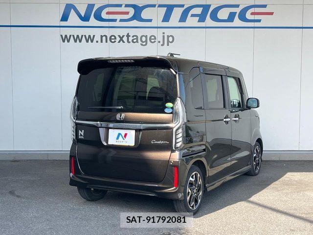 Honda N BOX CUSTOM 2019-11 7501828-16