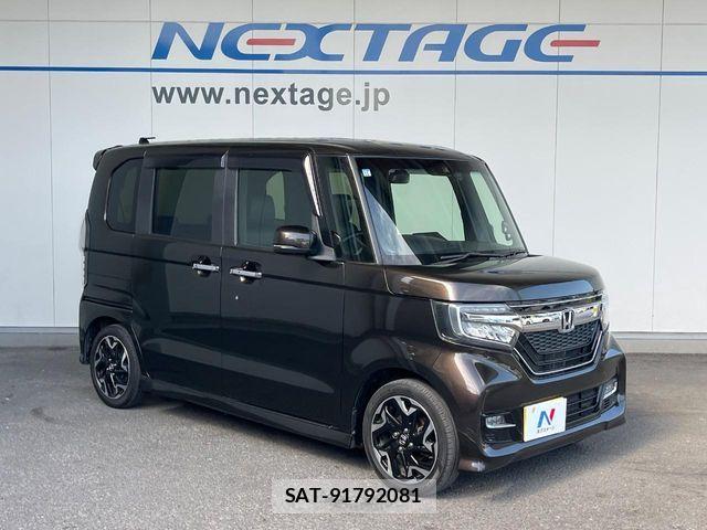 Honda N BOX CUSTOM 2019-11 7501828-17