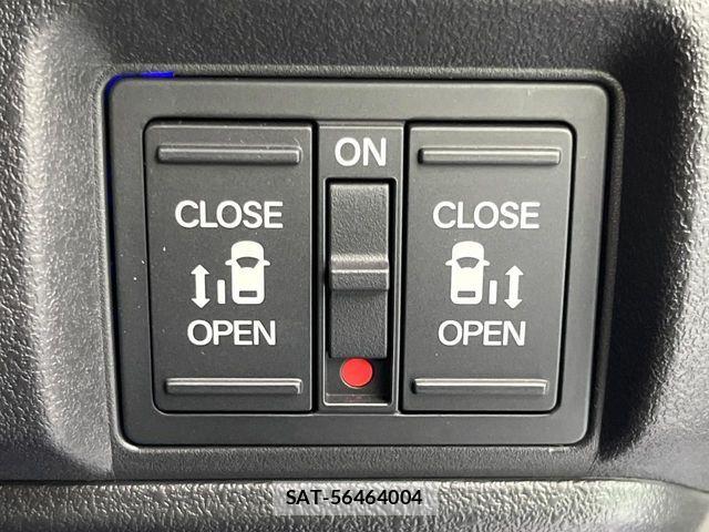 Honda N BOX CUSTOM 2024-05 7501802-6