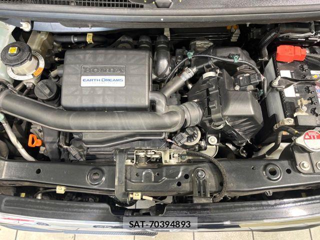 Honda N BOX CUSTOM 2018-02 7501841-17