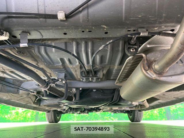 Honda N BOX CUSTOM 2018-02 7501841-18